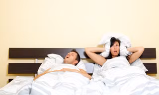 Ngủ ngáy làm tăng nguy cơ đau tim