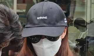 Diễn viên 21 tuổi tố cáo bị cháu cựu bộ trưởng đánh thuốc, xâm hại tình dục