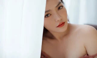 Hồng Kim Hạnh 'lột xác' với phong cách gợi cảm táo bạo