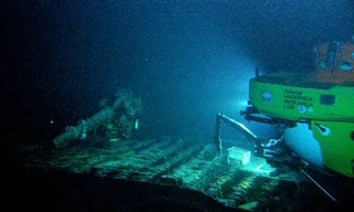 Clip: Xác tàu ngầm ‘khủng’ của Nhật ngoài khơi Hawaii