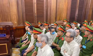 Các bị cáo tại phiên tòa.