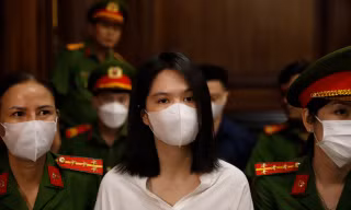 Ngọc Trinh tại phiên tòa.