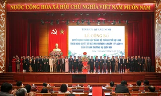 Ban Chấp hành Đảng bộ thành phố Hạ Long mới ra mắt.