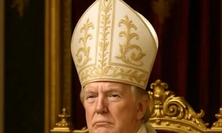 Bức ảnh Ông Trump mặc trang phục giáo hoàng do AI tạo ra 