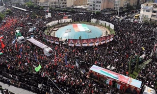 Lễ tang các tướng lĩnh, nhà khoa học và những người khác thiệt mạng trong chiến dịch tấn công của Israel được tổ chức tại Tehran ngày 28/6. (Ảnh: Reuters)