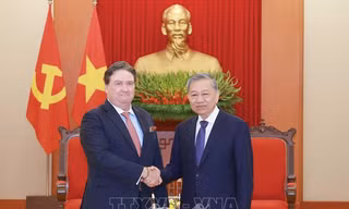 Tổng Bí thư Tô Lâm tiếp Đại sứ Mỹ Marc Knapper. (Ảnh: TTXVN)