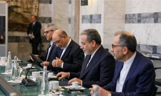 Ngoại trưởng Iran dự cuộc họp với người đồng cấp Ý tại Rome ngày 19/4. (Ảnh: Reuters)