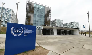 Trước trụ sở của ICC ở Hà Lan. (Ảnh: Reuters)