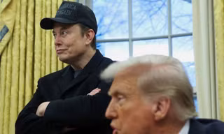 Tỷ phú Elon Musk trong một dịp đứng cạnh Tổng thống Donald Trump tại Nhà Trắng. (Ảnh: Reuters)