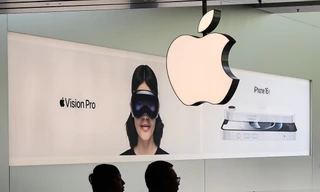 Bên trong một cửa hàng của Apple. (Ảnh: AP)