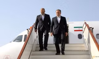 Ngoại trưởng Iran Abbas Araghchi đến Muscat, Oman, tham gia đàm phán với phái đoàn Mỹ ngày 25/4. (Ảnh: WANA)