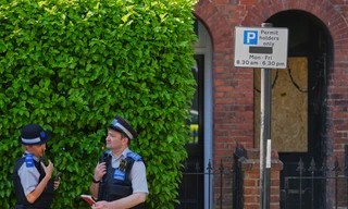 Nga bác cáo buộc liên quan vụ đốt phá nhà Thủ tướng Anh 