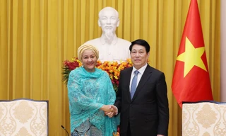 Chủ tịch nước Lương Cường tiếp Phó Tổng Thư ký Liên Hợp Quốc Amina Mohammed. Ảnh: TTXVN