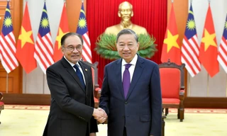Tổng Bí thư Tô Lâm và Thủ tướng Malaysia trao đổi các phương hướng hợp tác lớn
