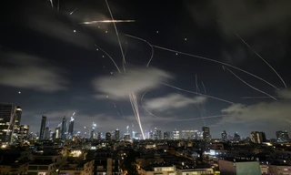 Giao chiến Israel – Iran có thể đảo lộn bàn cờ Trung Đông