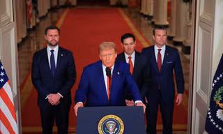 Tổng thống Mỹ Donald Trump phát biểu từ Nhà Trắng tối 21/6. (Ảnh: CNN)