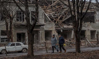 Một khu phố hoang tàn ở Pokrovsk ngày 25/1. (Ảnh: Reuters)