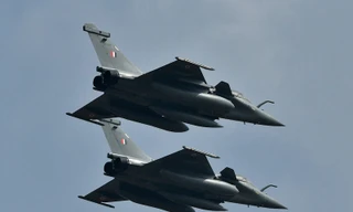 Ấn Độ bắn tên lửa vào Pakistan để đáp trả vụ tấn công ở Kashmir