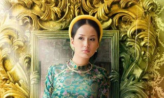 HH Mai Phương Thúy đẹp cổ điển với áo dài