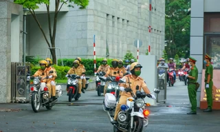 Công an TPHCM ra quân đảm bảo an toàn giao thông dịp lễ 30/4