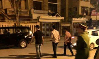 Công an Hà Nội khám xét nơi ở của nghi can dâm ô trẻ em