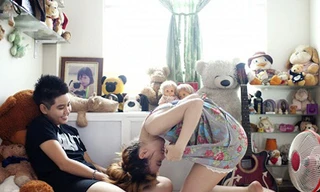 Chuyện chưa kể về bộ ảnh đồng tính của Maika Elan