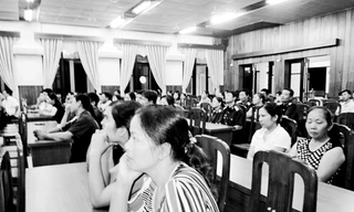 Chờ mong 'của để dành'