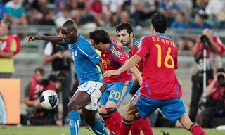 Tây Ban Nha đối đầu Italia: Không khoan nhượng