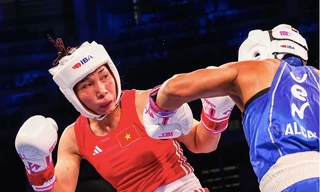 Bà mẹ hai con quả cảm Hà Thị Linh giành huy chương đồng boxing thế giới 