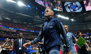 Thắng đậm Inter Miami, HLV Luis Enrique nói về khả năng tái hợp với Messi