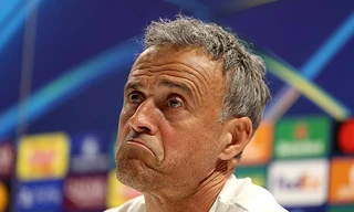 HLV Luis Enrique chỉ trích truyền thông Pháp trước đại chiến với Arsenal