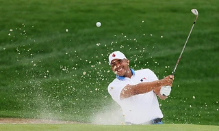 PGA Championship: Nhiều tên tuổi dừng bước, Rory McIlroy và Schauffele thoát hiểm ngoạn mục 