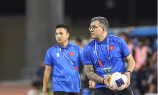 HLV Cristiano Roland tự hào về tinh thần và sự trưởng thành của U17 Việt Nam
