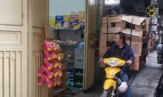 Hệ thống ngõ, ngách tại phường Trung Phụng, quận Đống Đa nhỏ hẹp, hai xe máy khó tránh nhau