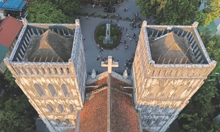 Một góc Nhà thờ Lớn Hà Nội 