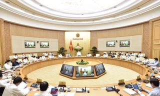 Theo TS Thang Văn Phúc, cần giảm cấp trung gian, đề cao trách nhiệm bộ trưởng, trưởng ngành. Trong ảnh: Một phiên họp chính phủ (Ảnh: Như Ý)