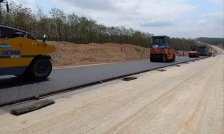 Thi công cao tốc Bắc-Nam đoạn Cam Lộ-La Sơn đoạn qua tỉnh Quảng Trị đang chậm tiến độ