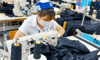 Doanh nghiệp nhiều đơn hàng, tăng tốc tuyển dụng lao động ngay từ đầu năm (ảnh tại Tổng Công ty CP May Việt Tiến)ảnh: U.P 