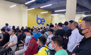  Điểm đăng ký tài xế mới của ứng dụng Be tấp nập người trong ngày 13/9 Ảnh: H.H 