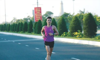 VĐV Đỗ Quốc Luật làm quen đường chạy tại Phú YênẢnh: Như Ý 