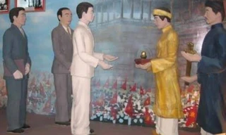 Tranh vẽ thời điểm trao ấn đăng trong bài của ông Tôn Thất Thọ được chú thích là nguồn từ Internet