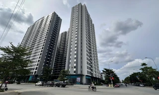 Giấc mơ mua nhà tại Hà Nội ngày càng xa vời với các gia đình trẻẢnh: Như Ý 