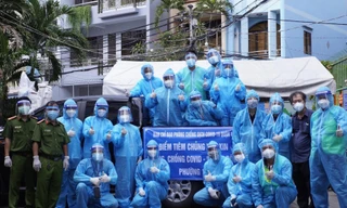 Anh Nguyễn Chí Tâm ở lại TPHCM, chạy xe cứu thương tiếp oxy cho F0 suốt mùa dịch 