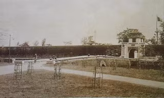 Cổng thành Vinh năm 1929Ảnh: Trần Đình Quán 