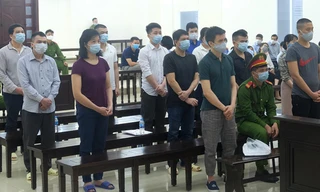 Các bị cáo tại tòa sơ thẩm 