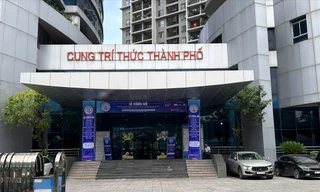 Cung trí thức Hà Nội - một trong những trụ sở công của Hà Nội đang chờ sắp xếp Ảnh NHƯ Ý 