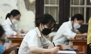 Nội dung đề thi chủ yếu dùng kiến thức của lớp 12 