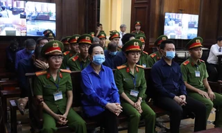 Một góc phòng xử án vụ Vạn Thịnh Phát giai đoạn 2 Ảnh: Tân Châu