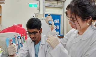 Trần Thuỳ Trang nữ nghiên cứu sinh đang theo đuổi đam mê nghiên cứu khoa học tại Mỹ