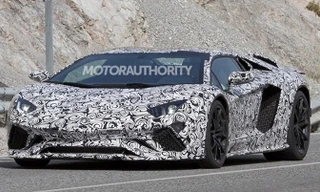 Lamborghini Aventador 2018 lộ diện trên đường thử